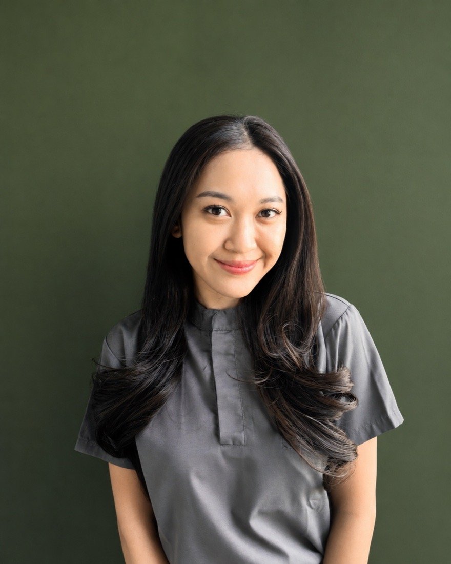 drg. Made Kristiana Dewi at FLOSS Dental Studio